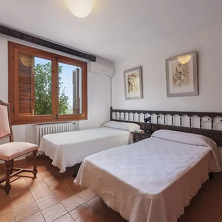 Casa Mir * 波连斯萨